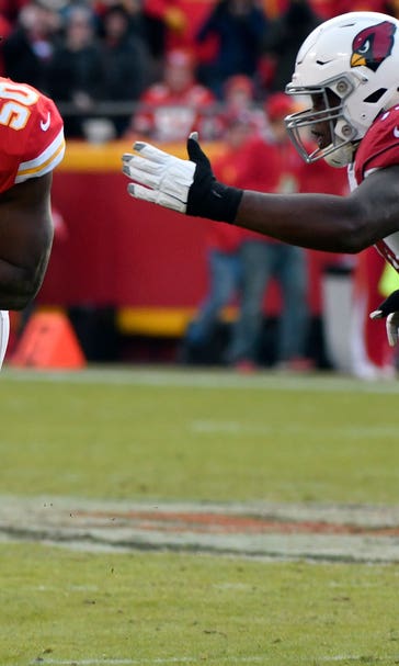 Chiefs' maligned defense shines on a day offense stalls a bit